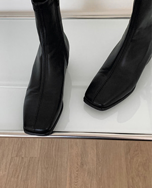 this ankle boots